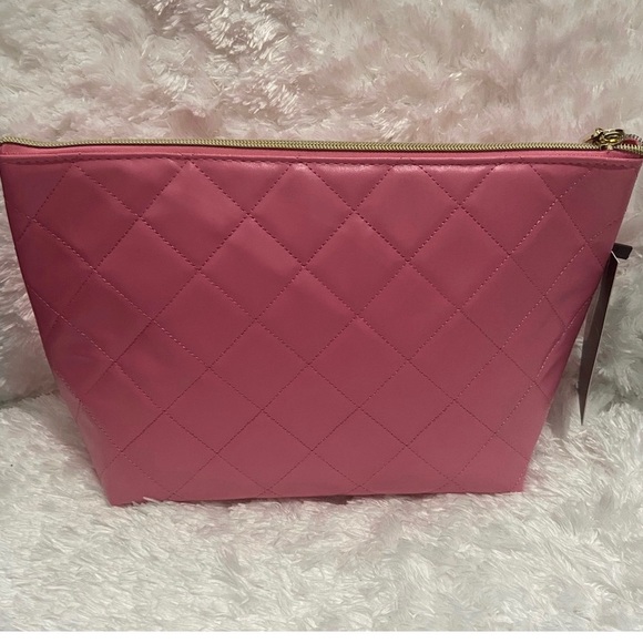 NWT Badgley Mischka Pink Quilted Cosmetic Bag w/ Travel Bottle - Picture 4 of 4